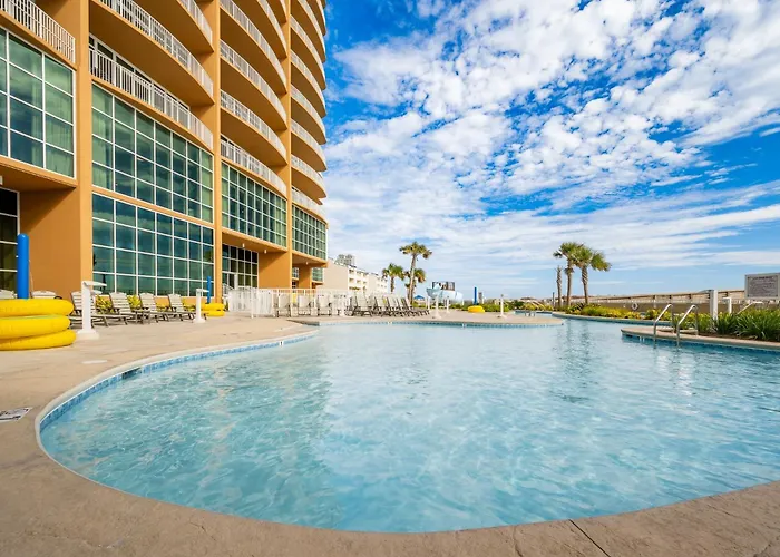 Phoenix Gulf Towers 1007 Apartment *