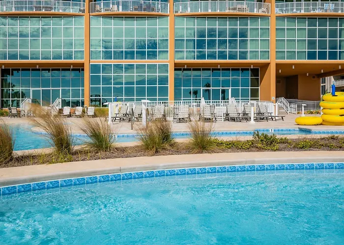 Phoenix Gulf Towers 1007 Apartment