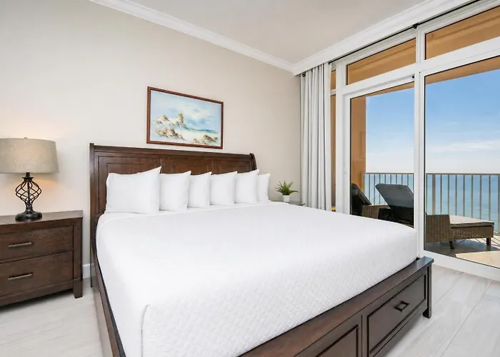 Phoenix Gulf Towers 1007 Apartment *